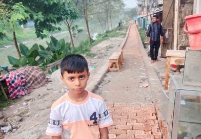 সাতক্ষীরা প্রাণ সায়ের খালের ধার দিয়ে তৈরি হচ্ছে রাস্তা সাতক্ষীরা প্রাণ সায়ের খালের ধার দিয়ে তৈরি হচ্ছে রাস্তা