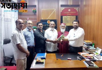 নেজারত ডেপুটি কালেক্টর (এনডিসি) এর সাথে জেলা সাহিত্য পরিষদের নেতৃবৃন্দের মতবিনিময় সভা।