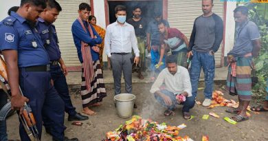 সাতক্ষীরায় আইসক্রিম ফ্যাক্টরীও কনফেকশনারিতে ভোক্তা-অধিকারের অভিযান!!জরিমানা আদায়।